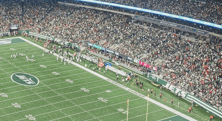 The Five Biggest Stadiums in the NFL